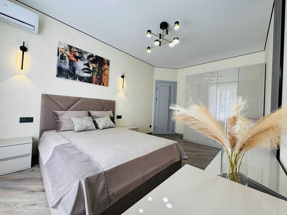 Продам шикарну 1-кімнатну квартиру з новим ремонтом! ЖК Синергія Сіті! Ирпень - изображение 5