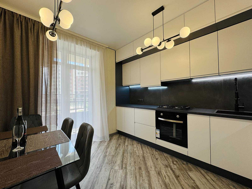 Продам шикарну 1-кімнатну квартиру з новим ремонтом! ЖК Синергія Сіті! Ирпень - изображение 8