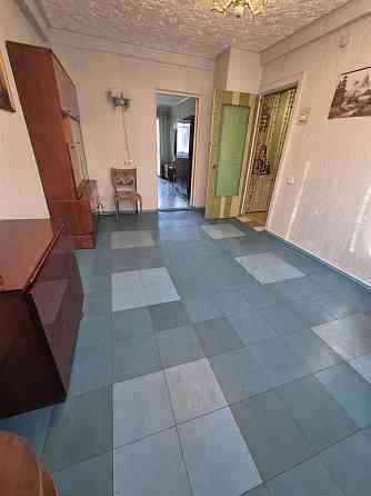 Продам 2ком.кватиру 4/5  ул. О.Кобылянской (8 Марта)! Каменское (Запорожская обл.)