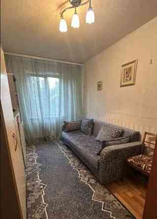 Продаж 3 кімнатноі квартири в Святошинському районі Київ