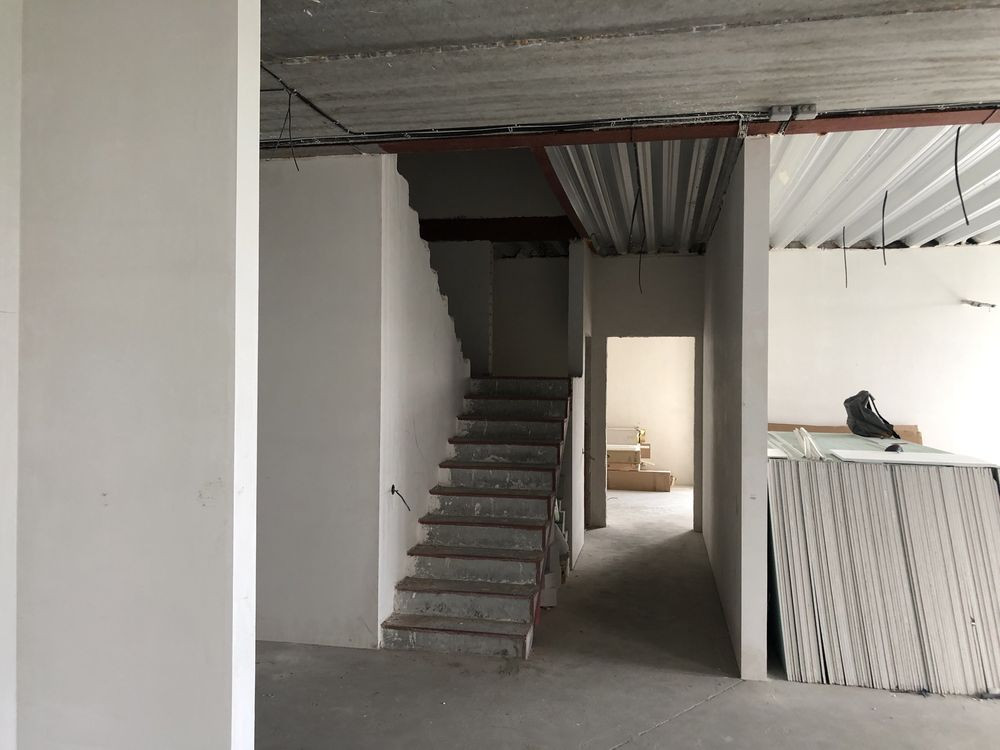 Двухэтажная 3-х комнатная в самом Центре Кременчуг - изображение 3