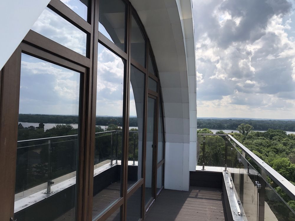 Двухэтажная 3-х комнатная в самом Центре Кременчуг - изображение 1