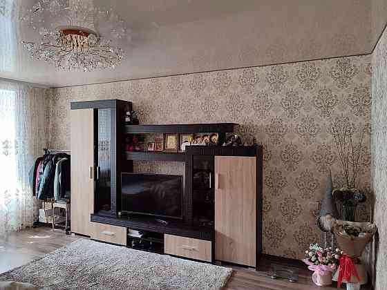 Продам 3-кімнатну квартиру з ремонтом в цегляному будинку Ровно