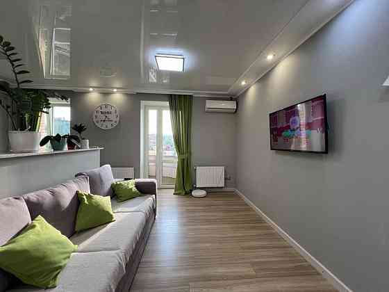 Поділ! Вузька 7а, двокімнатна квартира Полтава