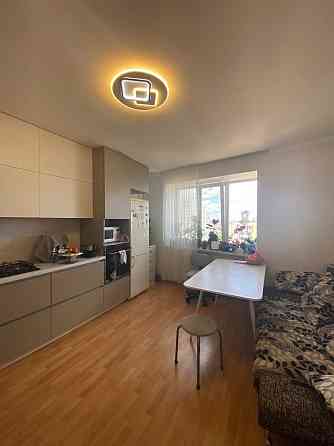 Срочно в продаже 1 комнатная квартира в Монолите с ремонтом Чорноморськ