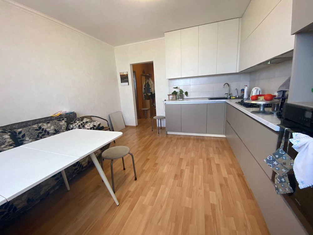 Срочно в продаже 1 комнатная квартира в Монолите с ремонтом Чорноморськ - зображення 5