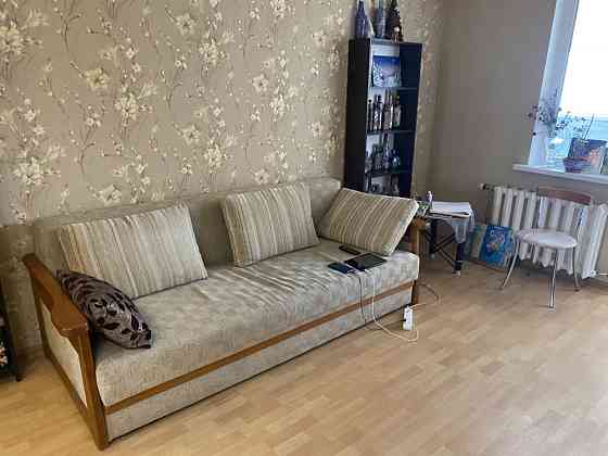 Продам 2 к.кв-ру,м.Осокорки,м.Позняки-12 хвилин,вул.Урлівська Київ