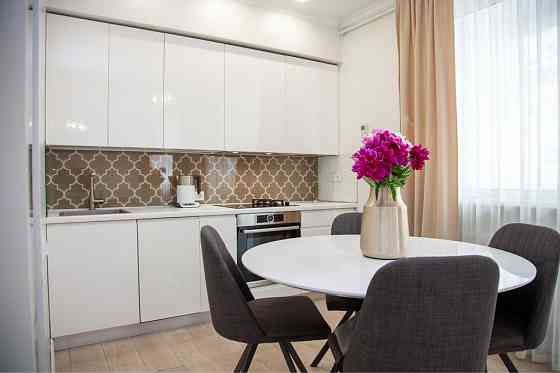 Продаж 2к квартири 65м2 на пл. Князя Святослава 5 Львов