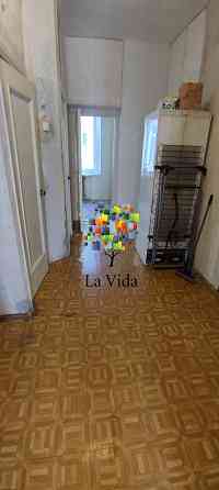 Продаж 3к простора Сталінка Будівельників 28/15 в Дніпровському районі Київ