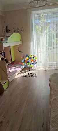 Продаж 3к простора Сталінка Будівельників 28/15 в Дніпровському районі Київ