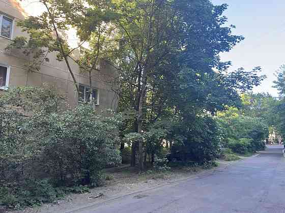 3к квартира на просп. Шевченко. 3 этаж. Все окна металопл. Под ремонт. Одеса