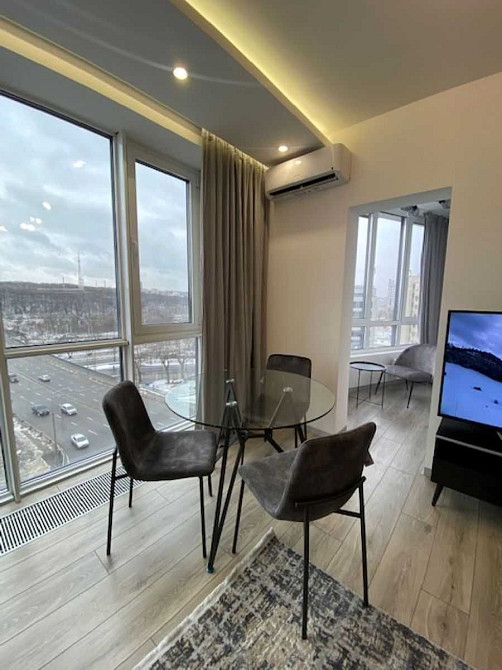 Продаж квартири М. Бойчука  41 Б (Кіквідзе) ЖК Новопечерська Вежа Київ - зображення 1