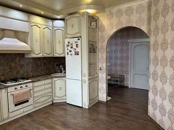 Продаж великої просторої 3-х кімнатної! Ужгород