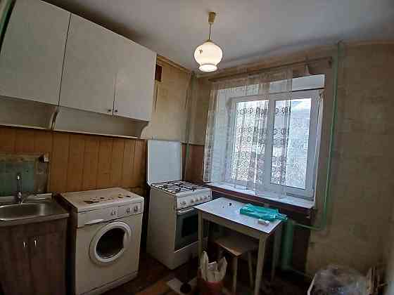 Продаю 1к/к Парковая 28 ( рядом возле парка и стоянки) Николаев