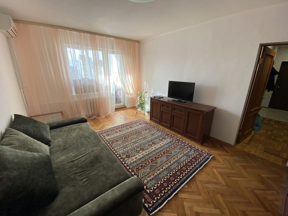 Продаж 3-кім біля метро площа Оболонська 8 метро 200 метрів оболонь Київ - зображення 3