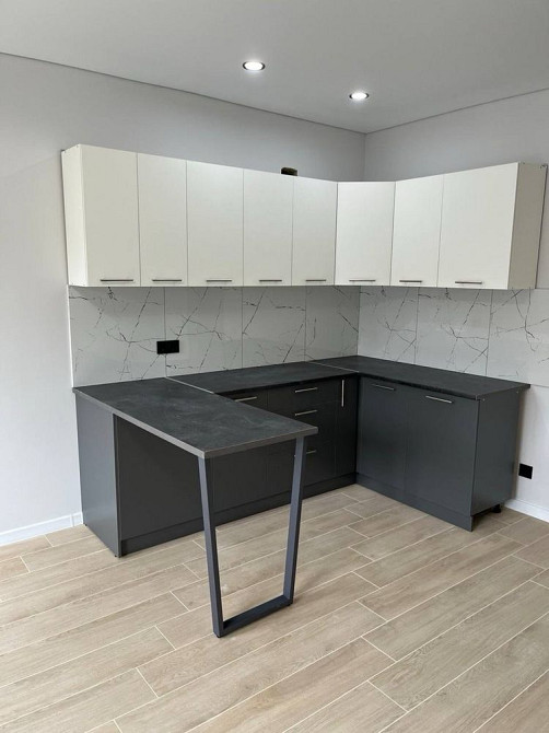 Квартира студія з ремонтом в жк Молодість Ирпень - изображение 4