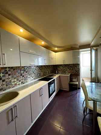 Продаж 2 кімн. квартири, 54 м2, вул. Тулузи 15, Святошинський р-н Київ