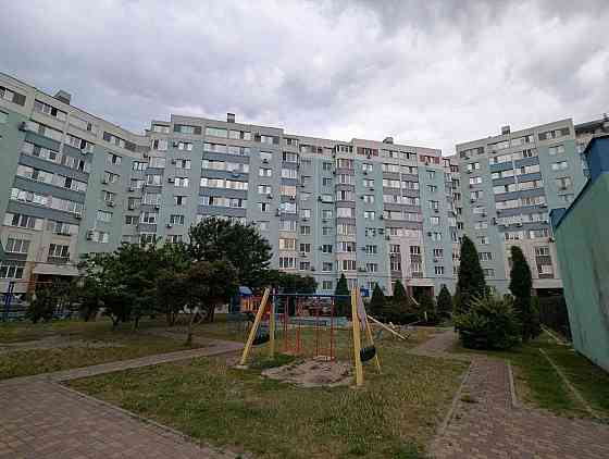 Курортний вайб Квартира з двома окремими спальнями біля пляжів Черкас Черкассы