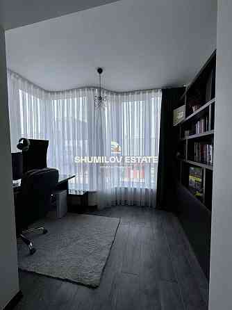 Продається Велика 1-кімн. квартира з Гаражем, Кладовою в ЖК Фамілія! Львов