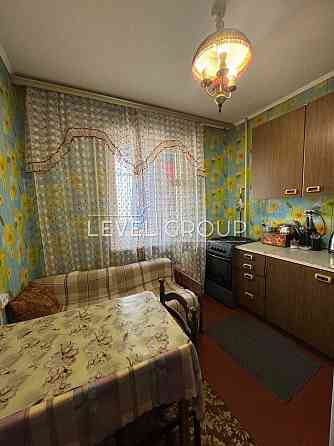 Продаж 1 кім Дарницький, вул.Ревуцького 24/4, м. Харківська 10 хвилин Київ