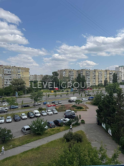 Продаж 1 кім Дарницький, вул.Ревуцького 24/4, м. Харківська 10 хвилин Київ - зображення 3
