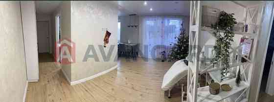 У продажу 3-х кімнатна квартира Каменское (Запорожская обл.)