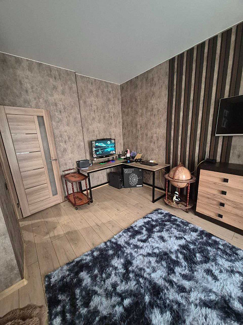 2-х кімнатна квартира у центрі міста Марганець - зображення 2