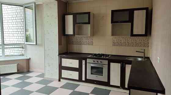 продам 1 кiм, кв Вишгород, Грушевського 9, 50,7 кв.м, 8/10 цегла Вишгород