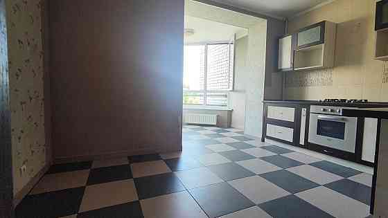 продам 1 кiм, кв Вишгород, Грушевського 9, 50,7 кв.м, 8/10 цегла Вишгород