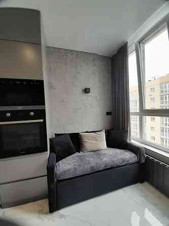 Без комісії, 1к квартира 40м², авторський дизайн, панорамні вікна Чабани