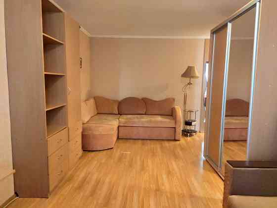 Продам 1к Н Алексеенко   пр Леси Украинки  центральный рынок Днепр