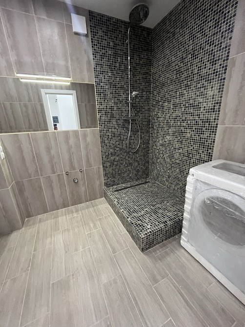 Двокімнатна квартира з ремонтом, ЖК Петрівський квартал,кухня вітальня Святопетрівське (Києво-Свят.р-н) - зображення 5