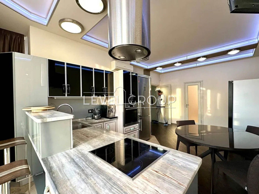 Продаж 2к квартири на Кудряшова 20 Пори року Солом'янський район Київ - зображення 7