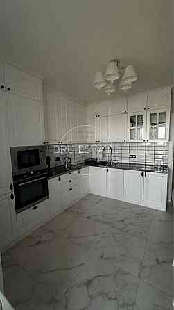 Продам видову 2к кв з якісним ремонтом на Осокорках Ревуцького Київ