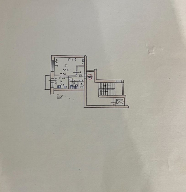 Продам 1комнатную квартиру под ремонт Верхнеднепровск - изображение 1
