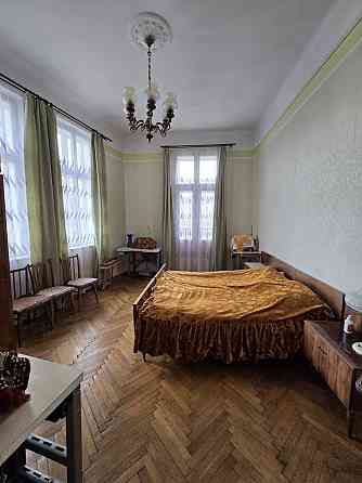 Продається 2-х кімнатна квартира Самбор