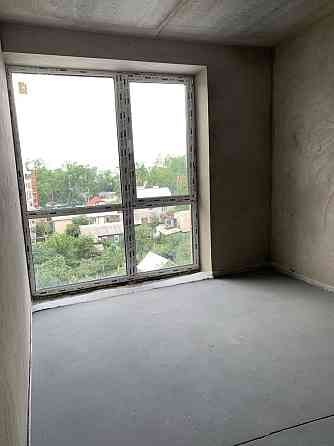 Продається 1 кімнатна квартира з чорновим наповненям в Ірпені. Є ліфт. Ирпень