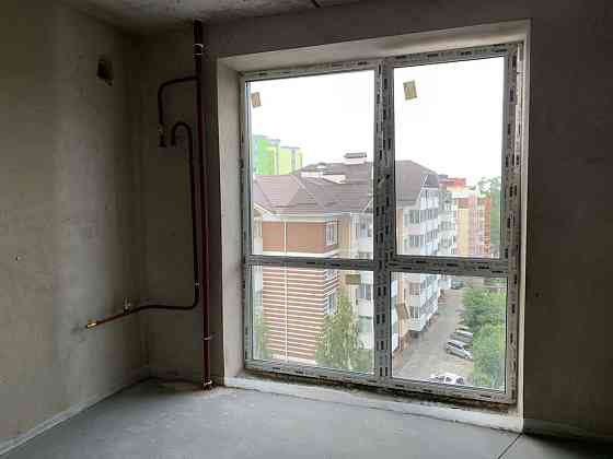 Продається 1 кімнатна квартира з чорновим наповненям в Ірпені. Є ліфт. Ирпень