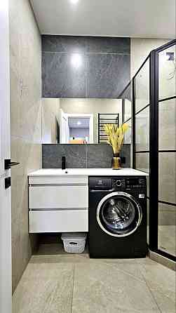 Гарна укомплектована трикімнатна квартира в ЖК Нові метри парк. Ирпень