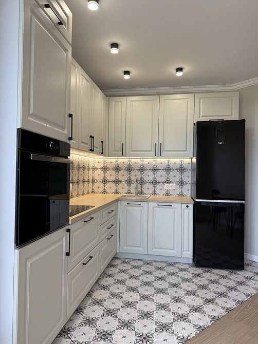 Двокімнатна квартира з ремонтом в ЖК Парковий квартал Черкассы - изображение 7