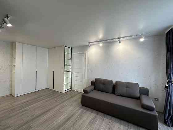 Продается 2 комнатная квартира на Водопроводной! Николаев