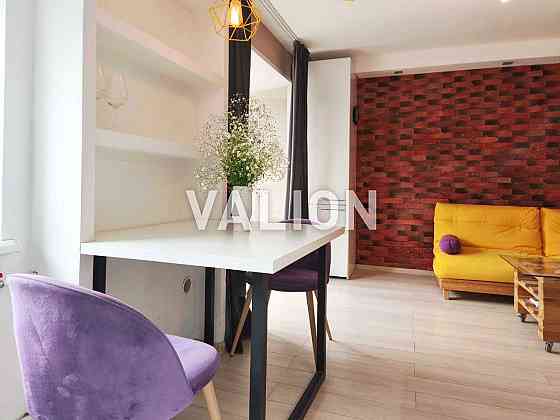 Продаж без % 2к квартири біля  м. Дорогожичи, вул Грекова,12 Київ