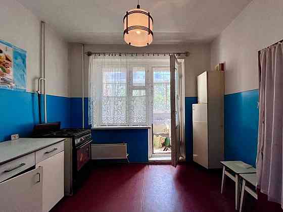 ПРОДАЖ охайної 2-кімнатної квартири в затишному районі (Є-Відновлення) Чернигов