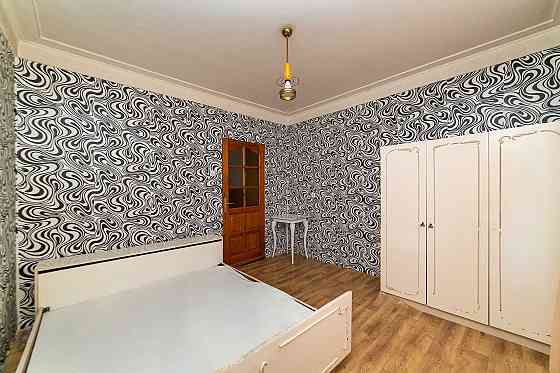 3к. Срібнокільська, 8 ст.м. Позняки - 6 хв. пішки Київ