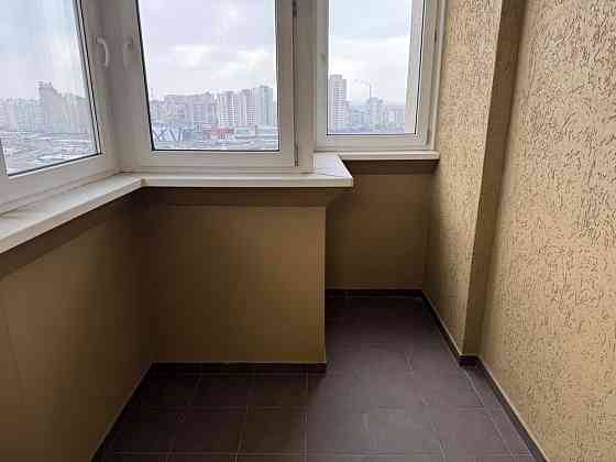 Продам свою 2 к квартиру на Срібнокільській 2А Київ