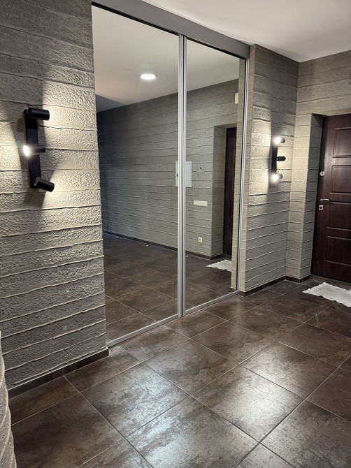 Продам свою 2 к квартиру на Срібнокільській 2А Київ - зображення 4