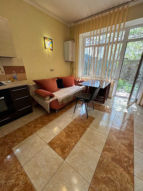 2-х кімнатна квартира з власним двором біля моря Odesa - photo 1