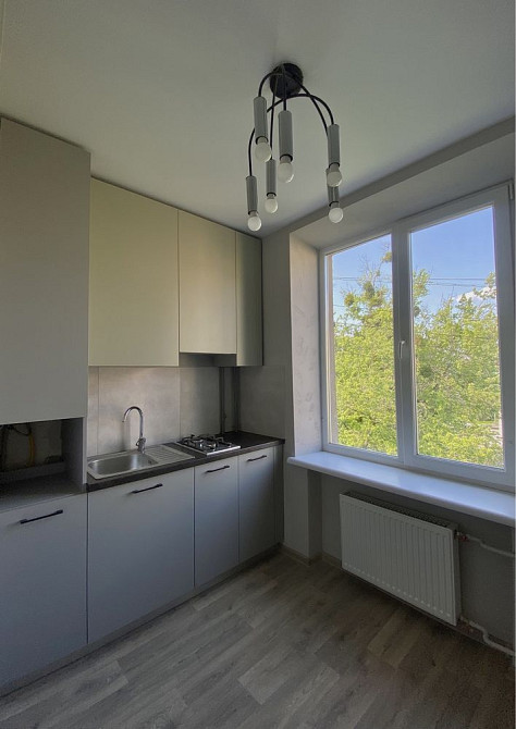 Продам 2х комнатную сталинку в центре города Харків - зображення 5