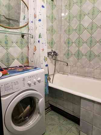 Продам 1 комнатная квартира Залютино. Двухбалконка. Харьков