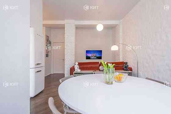 3к.75м2 Центр (Госпром, ул. Юры Зойфера 7, м. Научная) 128890 Харьков